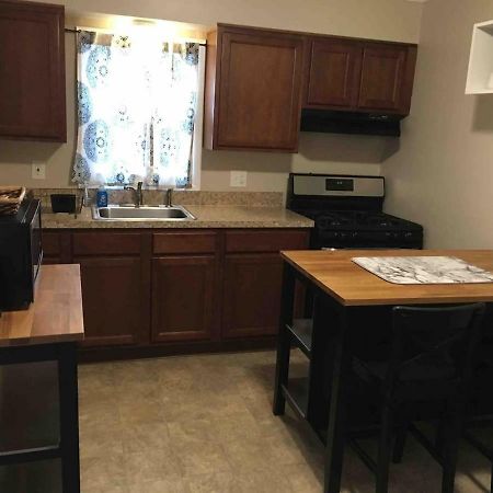 לנצ'סטר Charming Home In Friendly Neighborhood מראה חיצוני תמונה